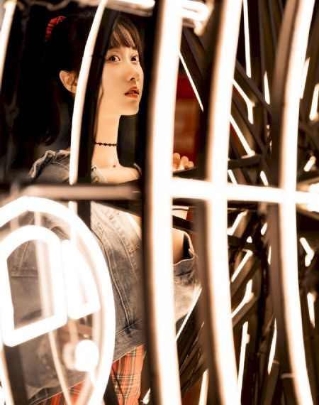 成年美女黄网色站大全免_1080P超清免费观看